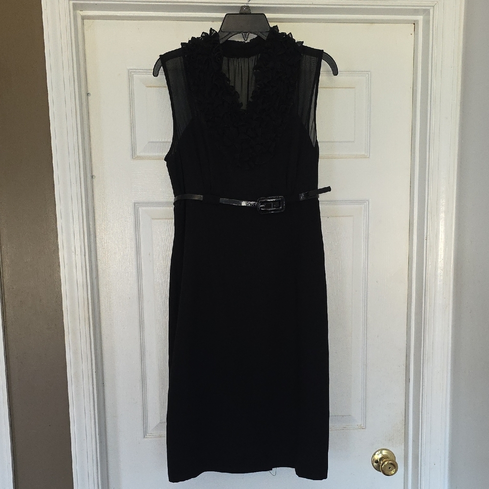 Elegant Black Sleeveless Dress